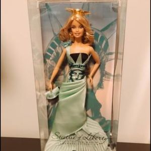 Limited edition Statue of Liberty Barbie